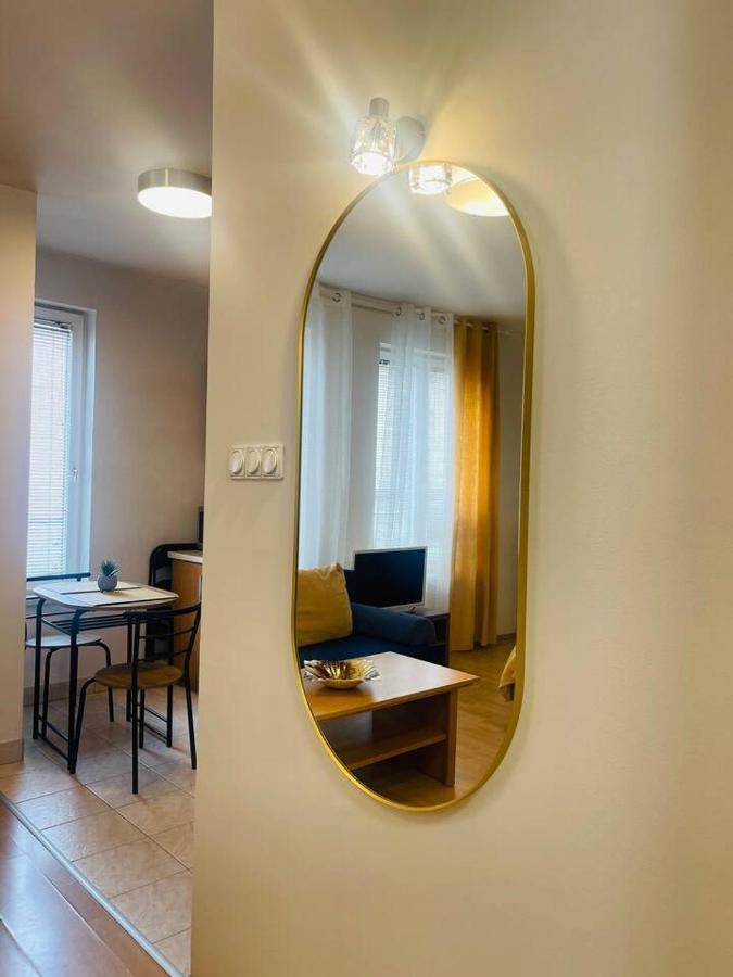 Central Studio Close To Andrassy Avenue For 4 Persons Budapest Kültér fotó